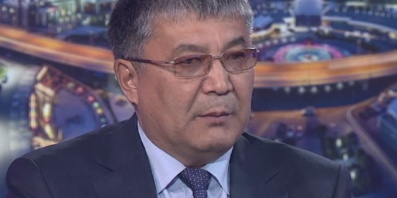 Ата-аналардың ақшасына нарыққа қажетсіз 10 мыңдаған сапасыз маман дайындап жұмыссыздар санын қолдан жасадық