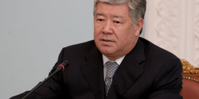 Есімов Сапарбаевтың жұмысын сынға алды