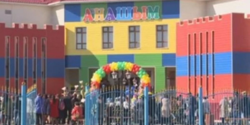 Құлсарылық азамат жерлестеріне балабақша салып берді
