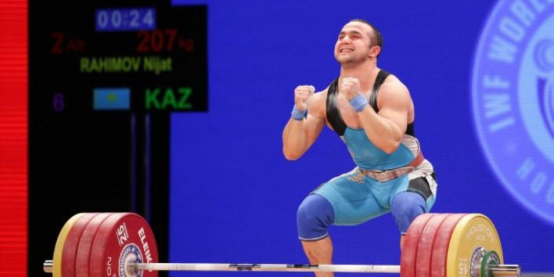 Қазақстанның бірінші алтын медалі