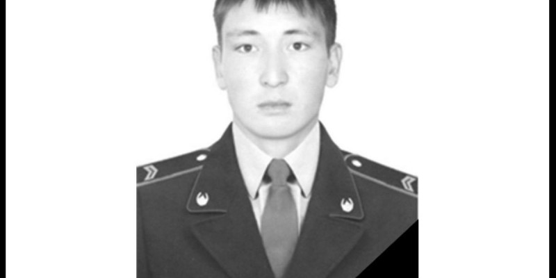 Алматыдағы теракт кезінде жараланған тағы бір полицей қаза болды