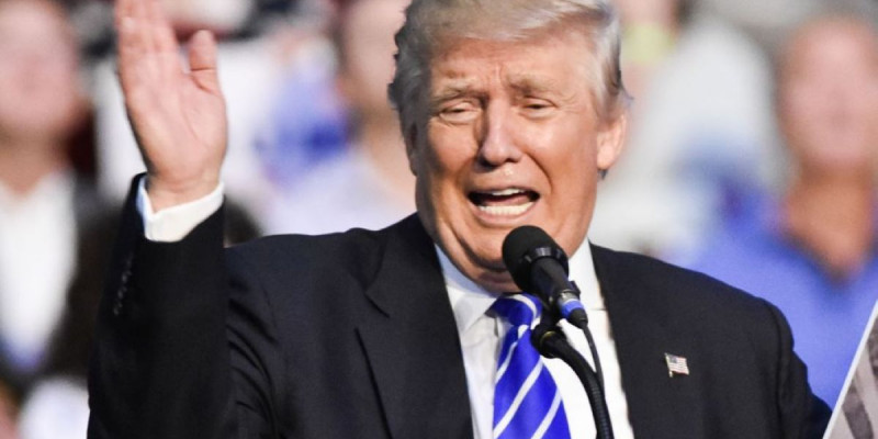Трамп "радикалдық исламға" шүйлікті