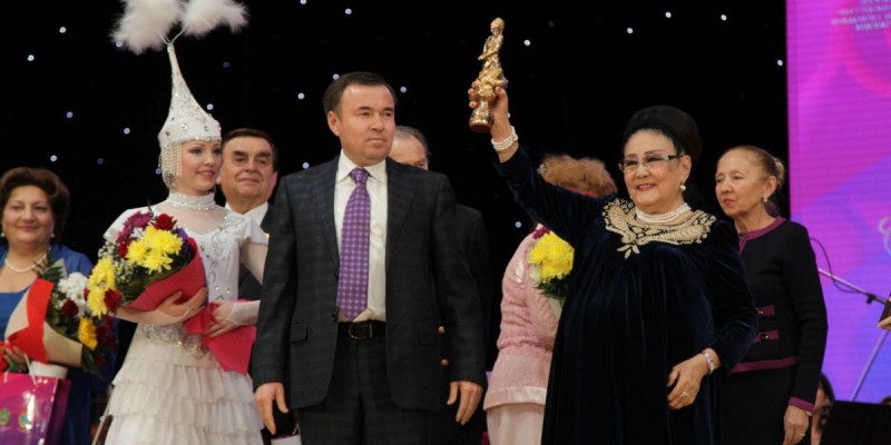 Бибігүл Төлегенова вокалистерінің VIII Халықаралық байқауы өтеді