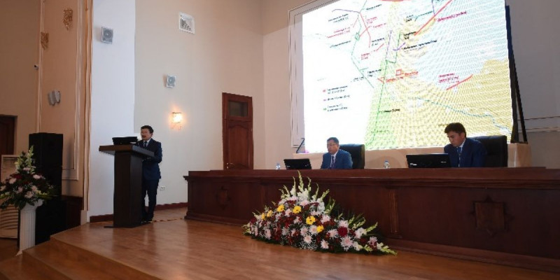 Түймебаев Шымкенттегі жарнама билбордтарын реттеуді тапсырды