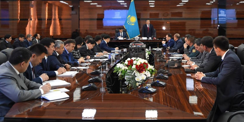 ОҚО әкімі өңір кәсіпкерлерімен кездесті