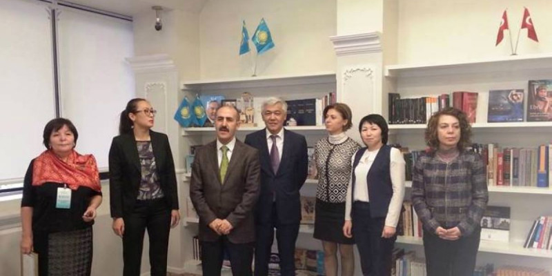Анкарада ашылған қазақ əдебиеті орталығы
