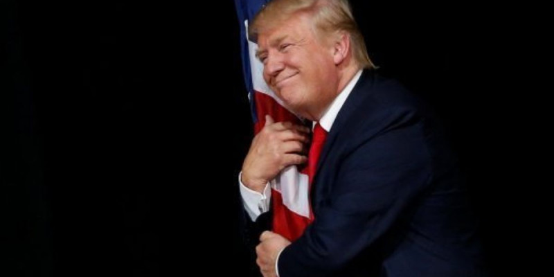 Назарбаев Трампты Қазақстанға шақырды