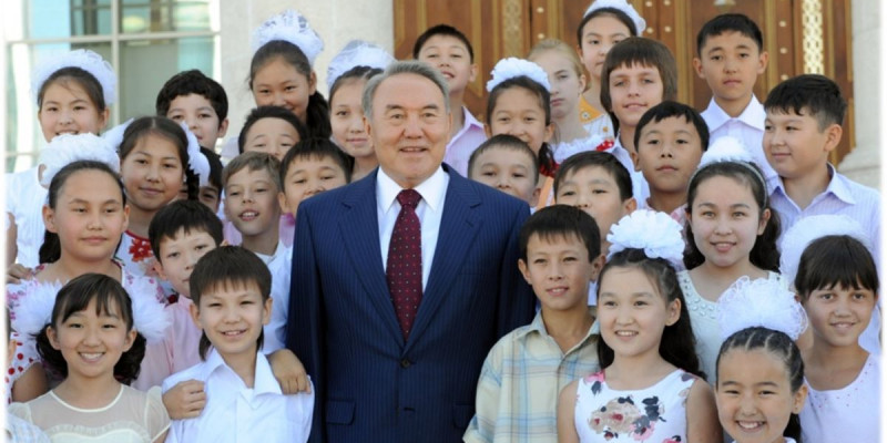 Нұрсұлтан Назарбаев: Бала тәрбиелеу – болашаққа ең үлкен инвестиция