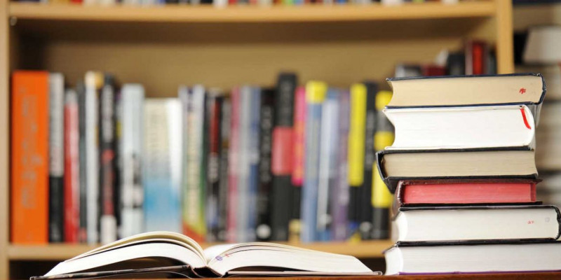 Тәуелсіздікке тарту: "Егемен Қазақстан" газеті екі кітаптың тұсауын кесті