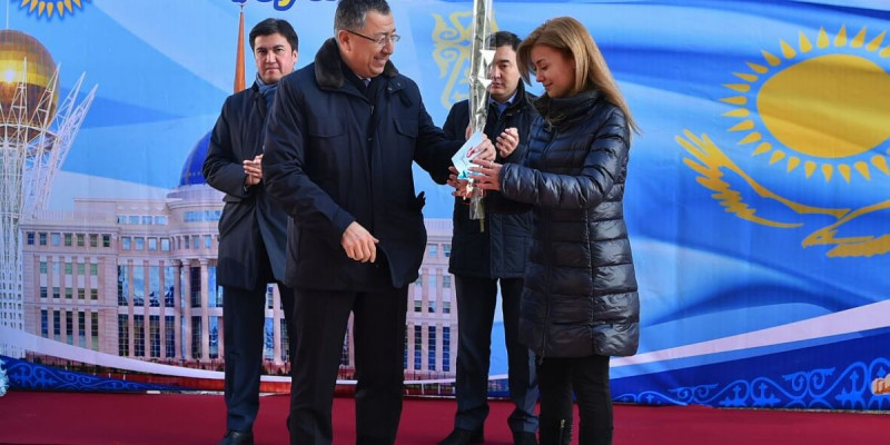 70 отбасы Жаңа жылды жаңа үйде қарсы алады