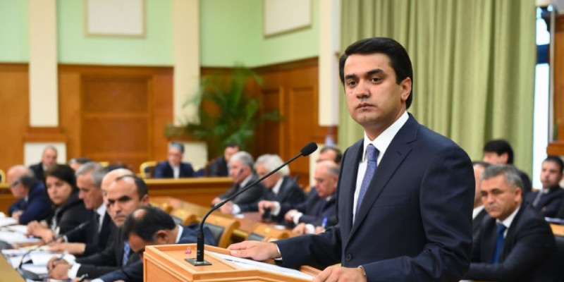 Эмомали Рахмонның ұлы Душанбе әкімі болып тағайындалды