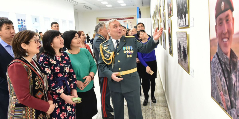 "Ұлттық Ұлан Тәуелсіздік күзетінде" фотокөрмесі өтті