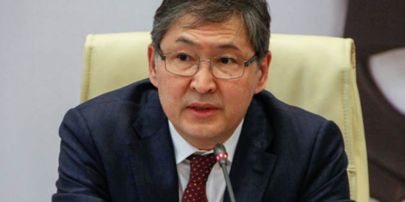 Е.Сағадиев: Оқулық бағасы қымбаттауы мүмкін