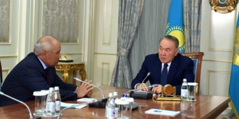 Назарбаев Шөкеевті қабылдады