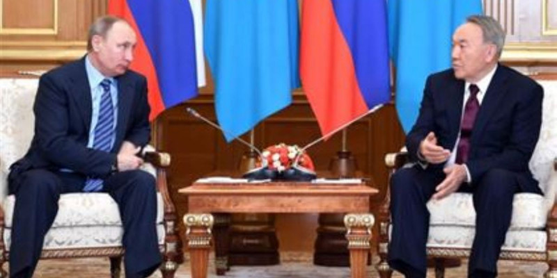 Елбасы Ресей Президентімен кездесу өткізді