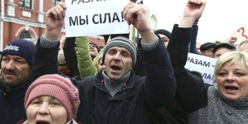 Белоруссия халқы Лукашенконың биліктен кетуін талап етіп, митингке шықты