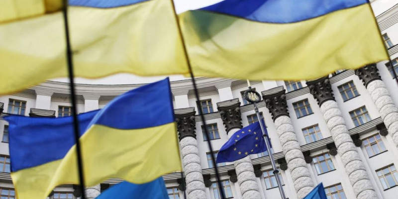 Украина үкіметі 3,5 мың мемлекеттік кәсіпорынды сатуға ниетті