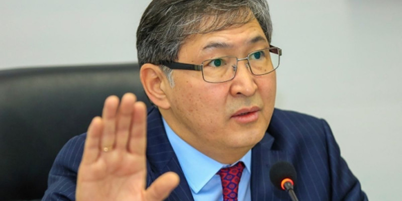 Ерлан Сағадиев отставкаға кете ме?