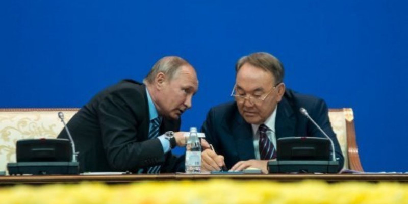 Елбасы Путинмен телефон арқызы Украина мәселесін талқылады