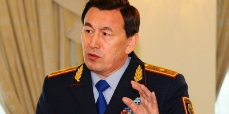 Ішкі істер министрі: Видеотіркеуіші жоқ жол полицейлері жүргізушіні тоқтата алмайды