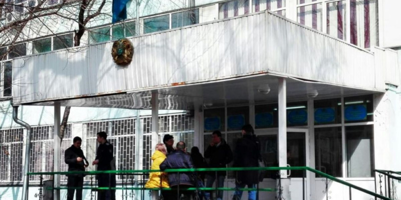 Әблязовті сырттай соттады