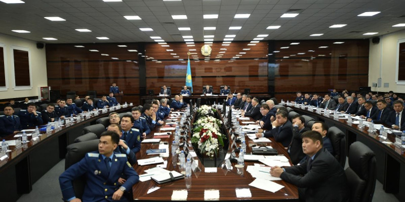 Прокурорлардың алқа мәжілісі өтті