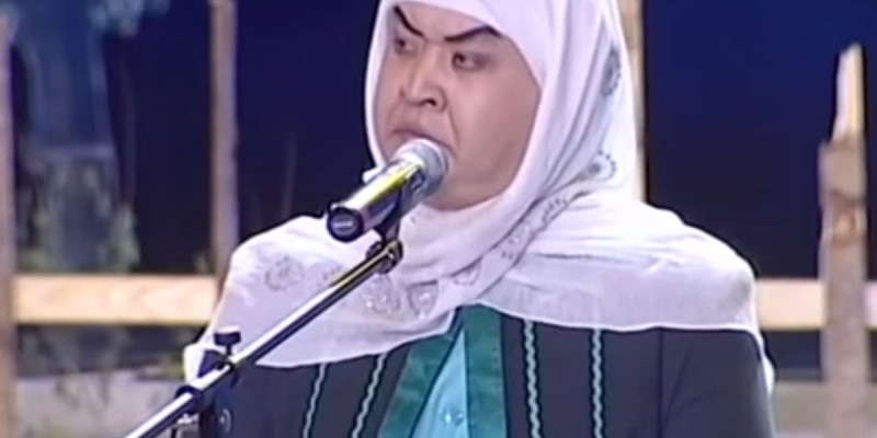 Әйел болып киіну сәнге айналды