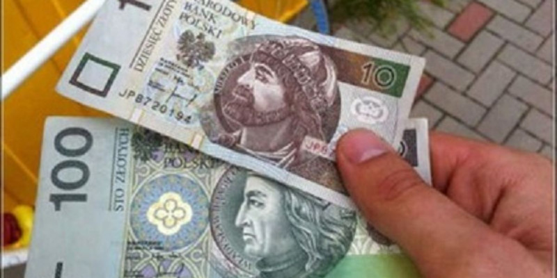 Польша 10 жылға дейін еуродан бас тарта тұрмақ