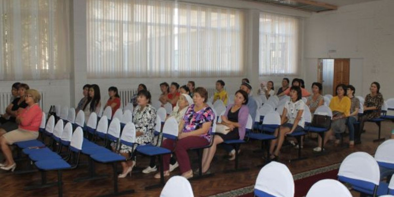 Елімізде алғаш рет жалпыұлттық ата-аналар жиналысы өтеді
