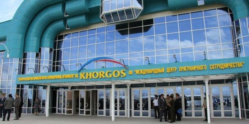 Екі елге «көпір» болған Қорғас