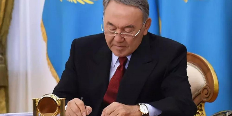 Елбасы спортты қаржыландыру жөніндегі заңға қол қойды