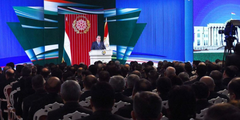 Тәжікстанда президентке берген антты бұзғаны үшін жауапкершілікке тартылады