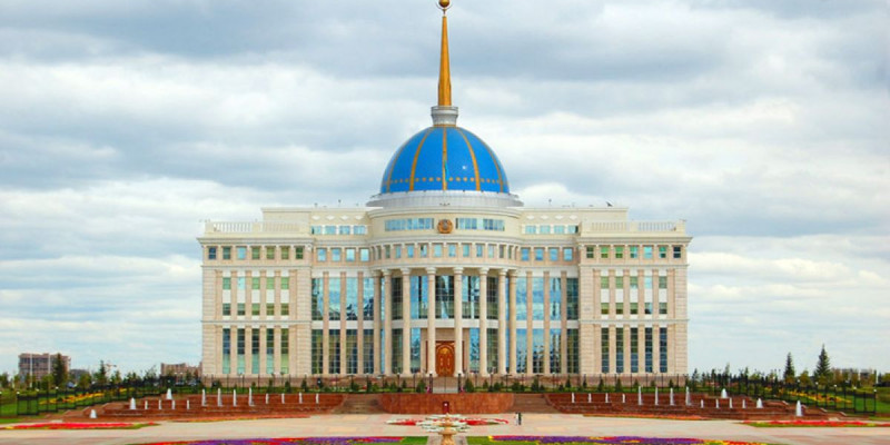 Елбасы Тереза Мэйге көңіл айтты