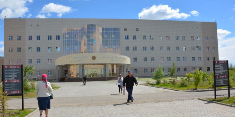 Ақтөбе облысы: "Рұқсатсыз трансплантация жасаған" дәрігерлерді сотқа берді