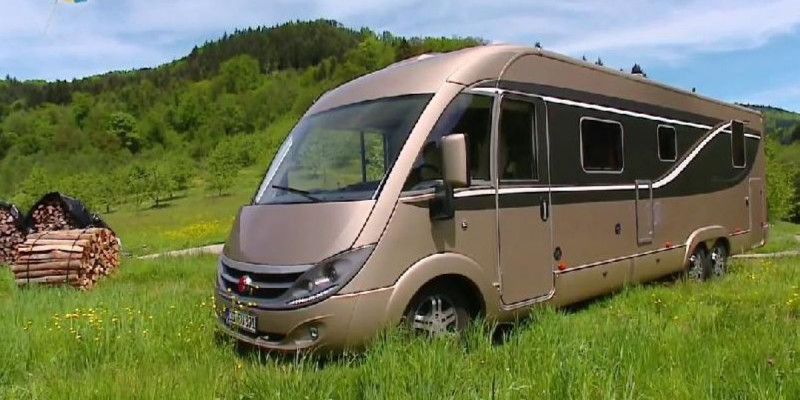 Қытайлық туристердің алғашқы легі Қазақстанға келді