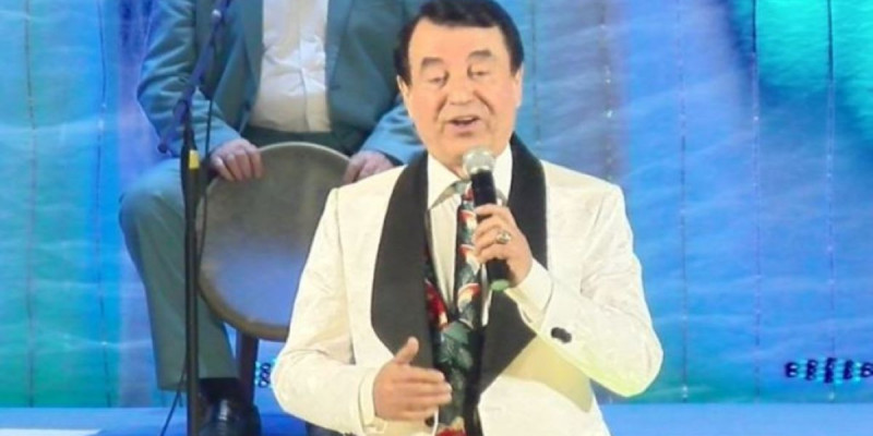 Өзбек әншілеріне лицензия беру талаптары күшейді