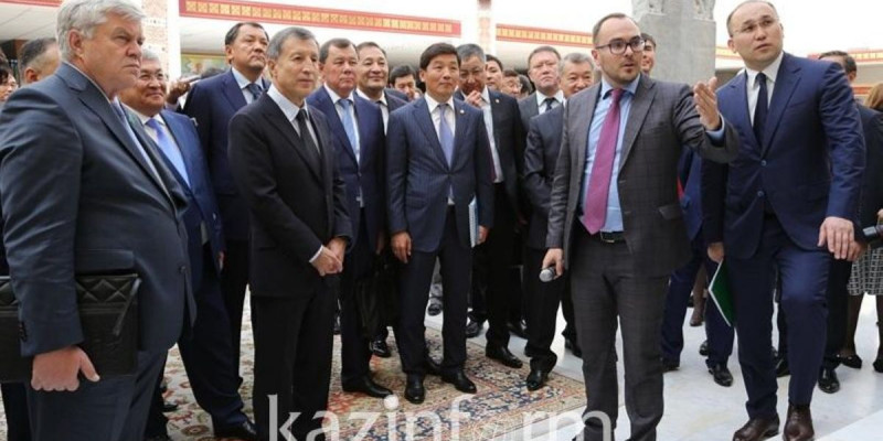 Қоғамдық сананы жаңғырту бағдарламасын іске асыру жөніндегі Ұлттық комиссияның отырысы өтті