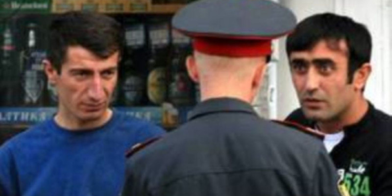 Ресейлік ФСБ мигранттарды "тыңшылыққа" тартып жатыр