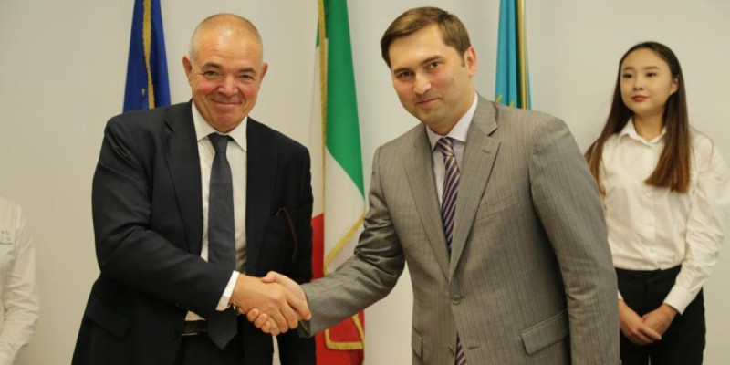 Верона форумы: Қазақстан – Еуразиядағы алтын қазық