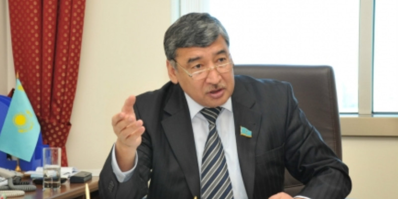 Камал Бұрханов:  Сыншылардың  «сан соғатын» реті жоқ