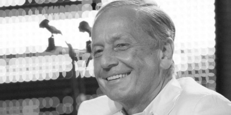 Танымал сатирик Михаил Задорнов өмірден озды