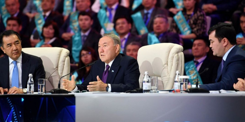 Нұрсұлтан Назарбаев: Алдыңғы қатарға ақылмен қосылуымыз керек
