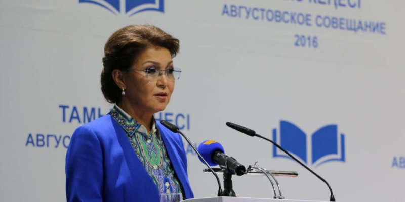 Назарбаева әскери телеарна ашуды ұсынды