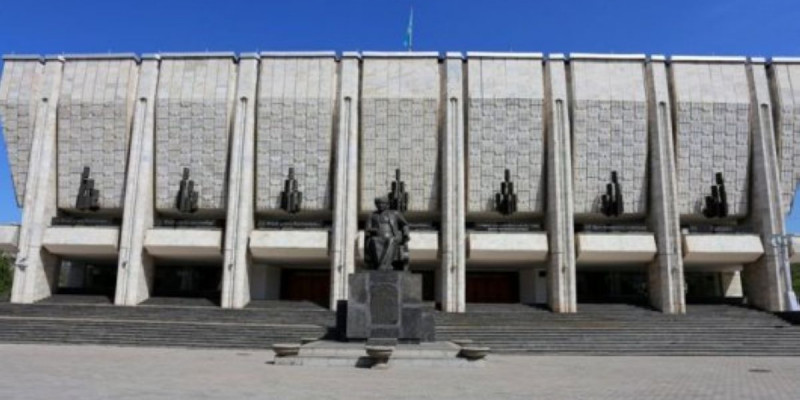 Әуезов театры директоры міндетін атқарушы тағайындалды
