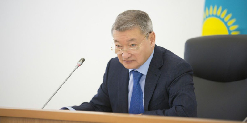 Даниал Ахметов 50 әкімге дәріс оқыды
