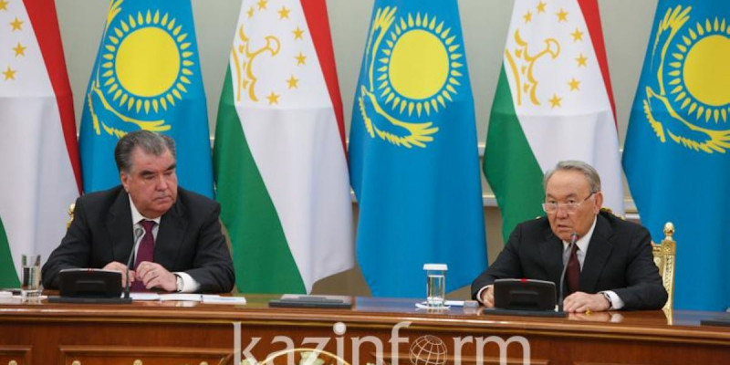 Нұрсұлтан Назарбаев пен Эмомали Рахмон нені талқылады?