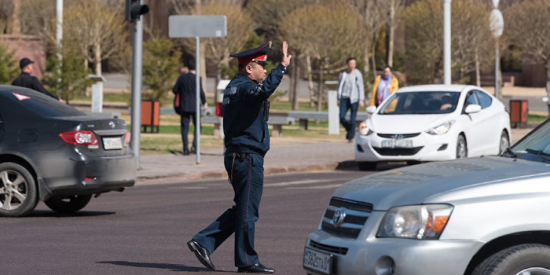 СҚО-да куәліксіз көлік тізгіндеген 61 жүргізуші ұсталды