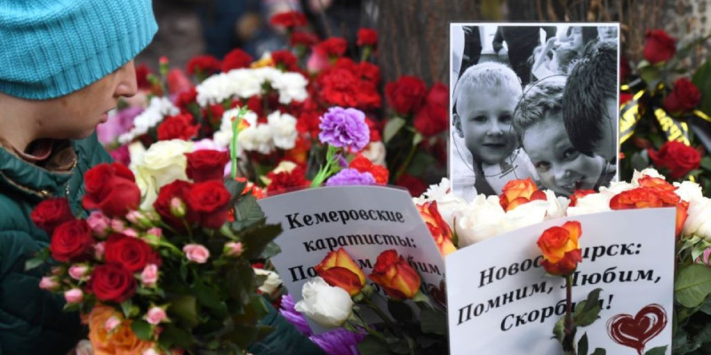 Кемеро тұрғындары наразылыққа шықты: "Губернатор отставкаға кетсін!"