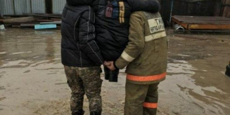 Қысылған қауымға көмекке келді