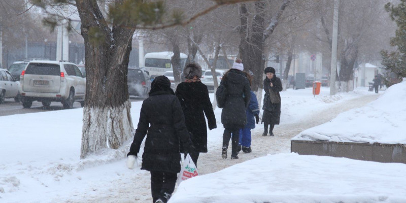 Елордада қар тазалауға 2 мыңға жуық жұмысшы жұмылдырылды